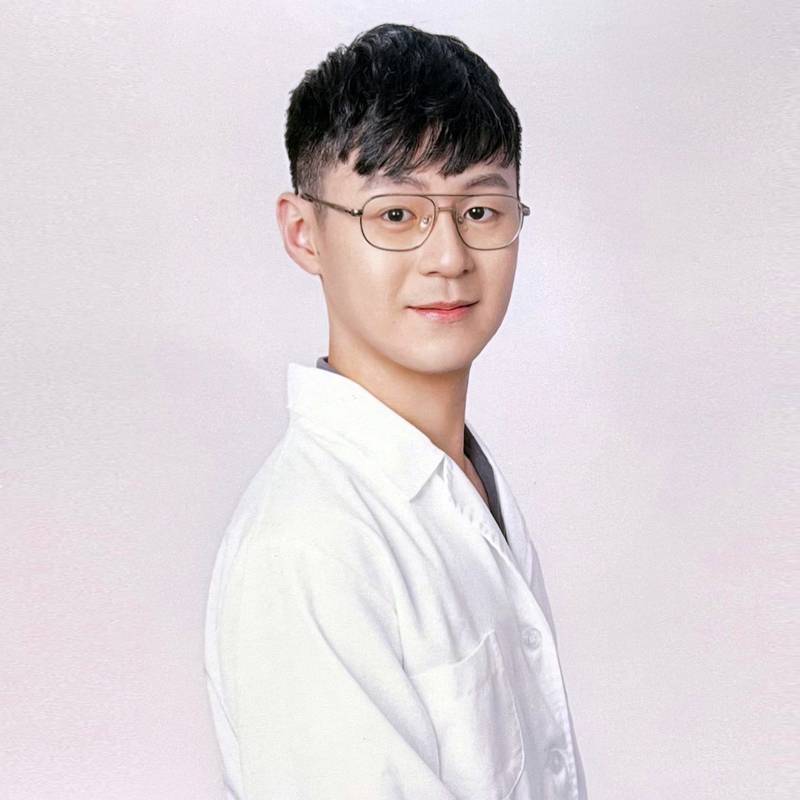 吳駿成醫師 一般牙科